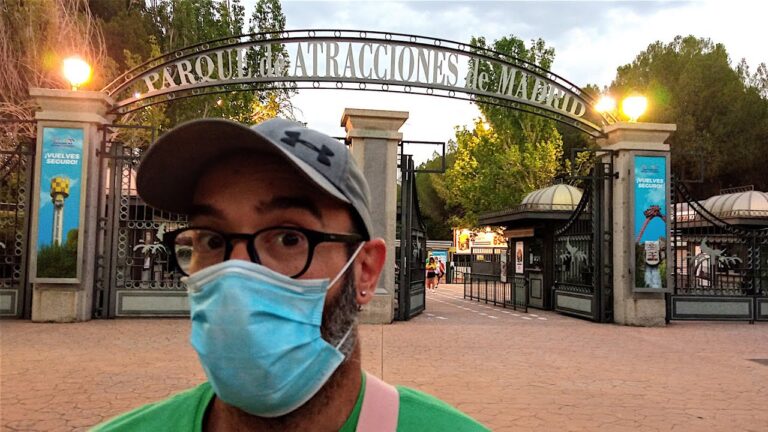 Paseos y atracciones acu&aacute;ticas en los parques de atracciones de Madrid: &iexcl;Diversi&oacute;n acu&aacute;tica asegurada!