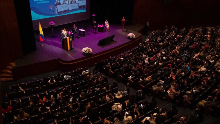 Reconocimiento a la labor maternal: Un merecido homenaje
